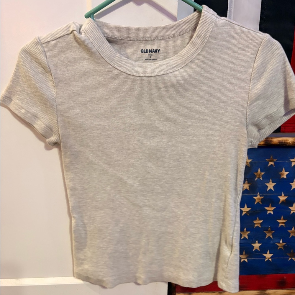 Old Navy Light Gray Ribbed Tee